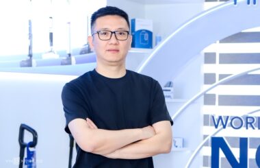 CEO Tineco: Máy lau sàn khô ướt sẽ trở thành thiết bị thiết yếu như máy giặt trong mỗi gia đình Ecovacs CEO Tineco: Máy lau sàn khô ướt sẽ trở thành thiết bị thiết yếu như máy giặt trong mỗi gia đình - hình 1