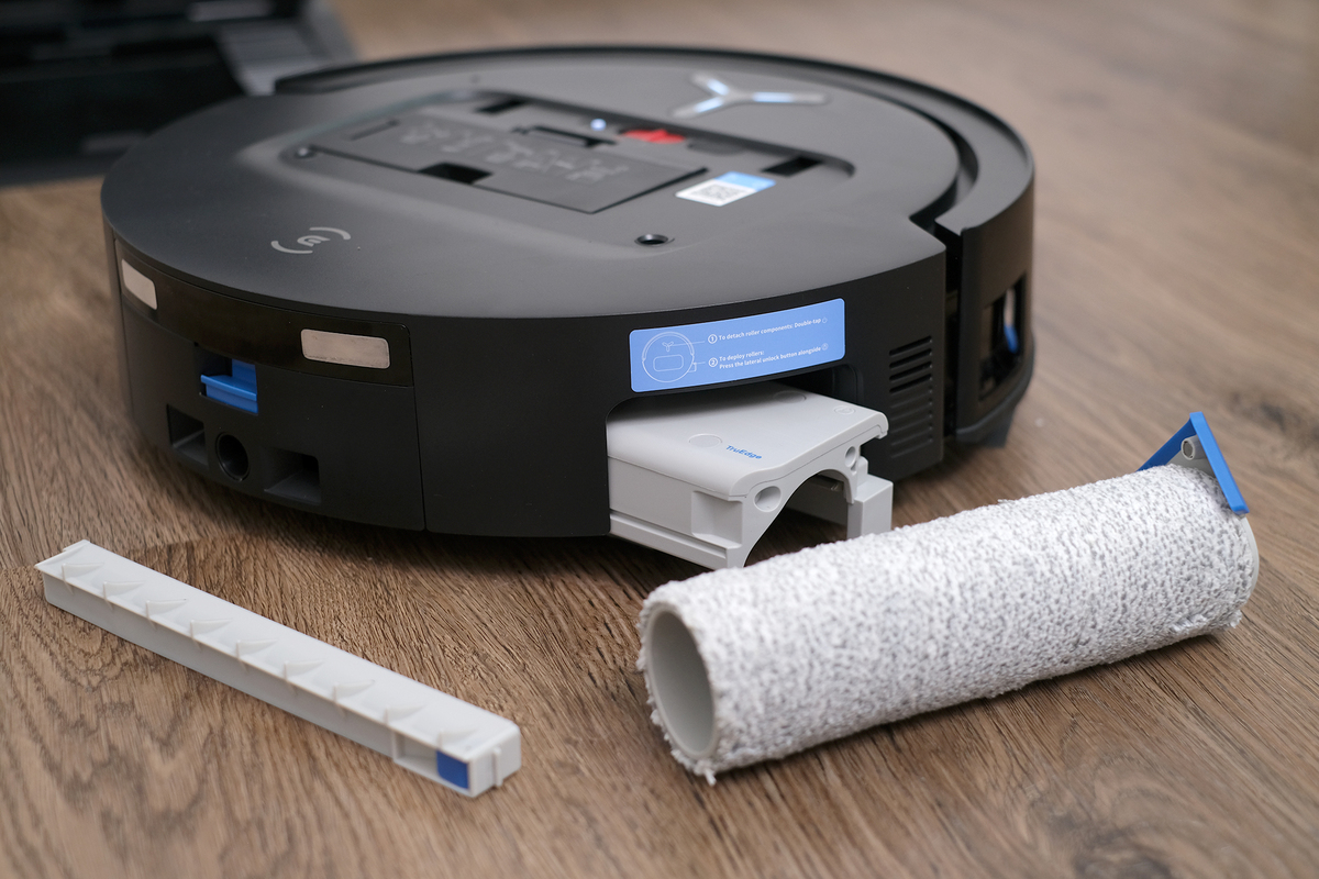 Ecovacs T80 Omni - robot lau nhà bằng con lăn giá tốt