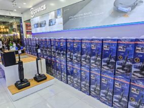 Khu vực máy hút bụi lau sàn Tineco chính hãng tại Showroom Hải Phòng