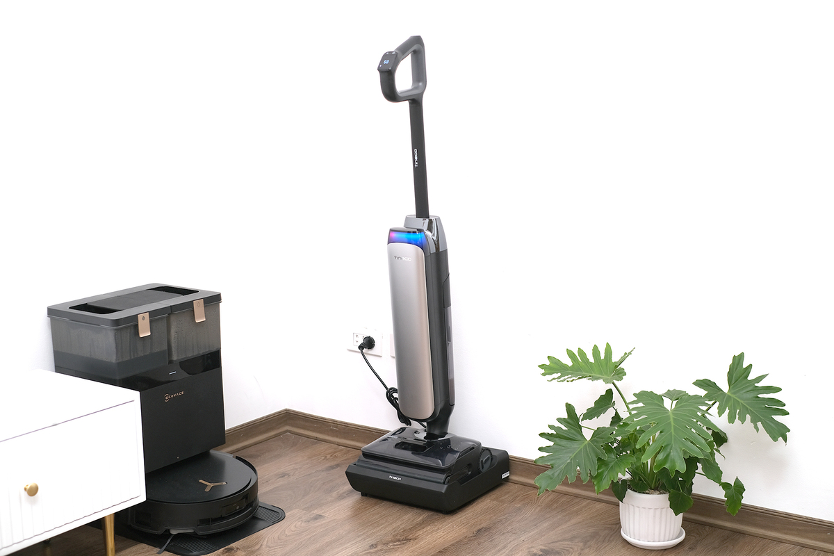 Tineco S9 Artist ngả phẳng 180 độ làm sạch gầm giường gầm tủ