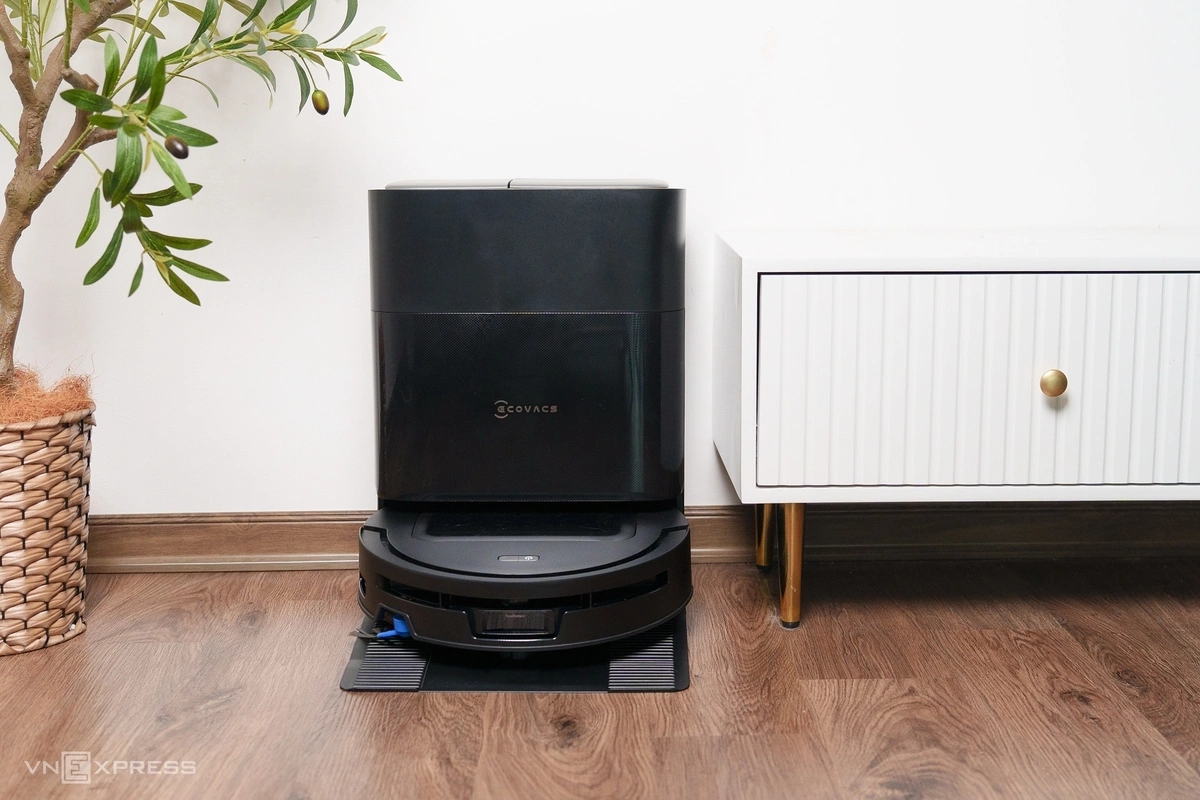 Ecovacs Deebot T80 Max Omni: Robot lau nhà con lăn mạnh nhất phân khúc tầm trung với lực hút 40.000Pa Ecovacs Deebot T80 Max Omni tự tin chinh phục mọi không gian sàn nhà hiện đại với mức giá 15,9 triệu đồng